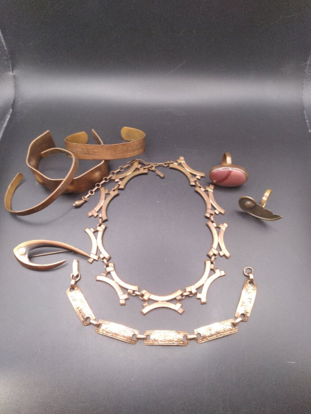Vintage Genuine Copper Jewelry 8 piece Lot ,necklace,rings,cuffs,brooch